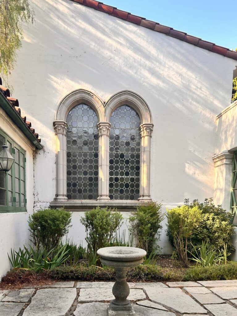 Fountain in courtyard of Scripps college.